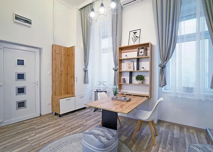 Apartmán Gem Next To New York Cafe Budapešť